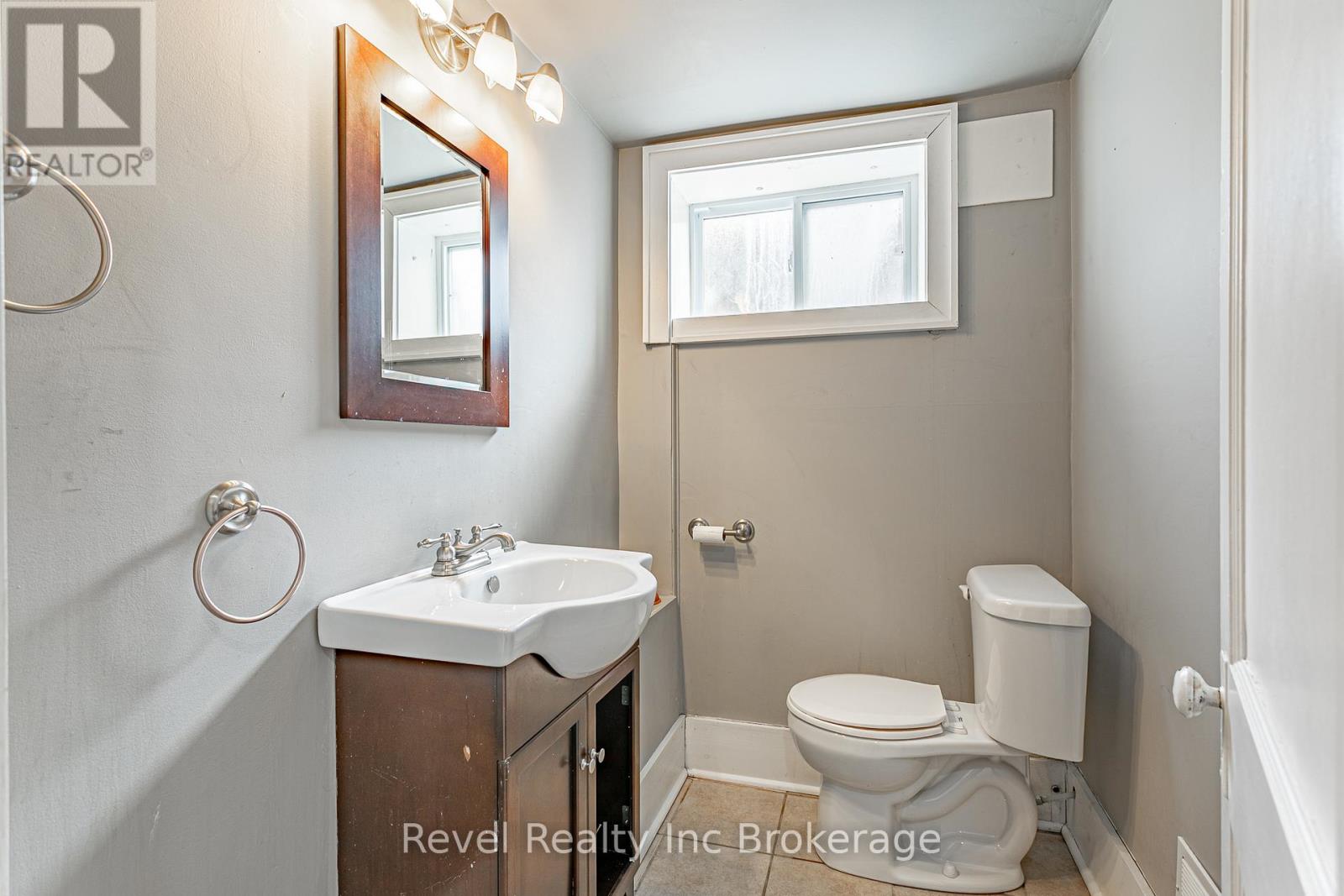 290 Ingersoll Avenue, Woodstock, Ontario  N4S 4W9 - Photo 28 - X12956240