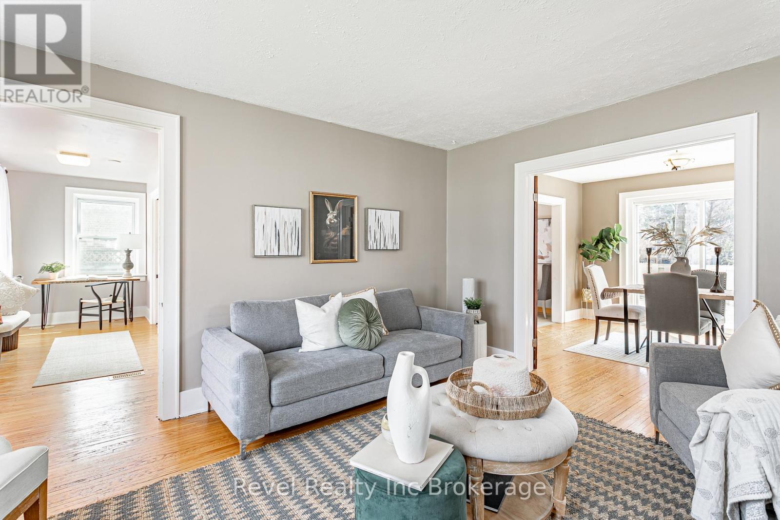 290 Ingersoll Avenue, Woodstock, Ontario  N4S 4W9 - Photo 7 - X12956240