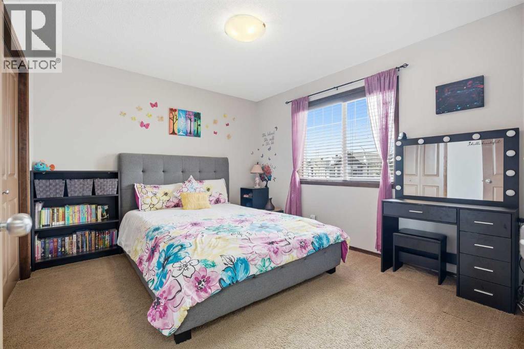 126 Pantego Way NW, Calgary, Alberta  T3K 0K6 - Photo 34 - A2298884