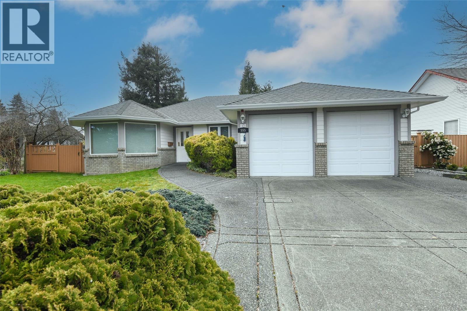 555 Haida St, Comox, British Columbia V9M 4A7 - Photo 10 - 1030378