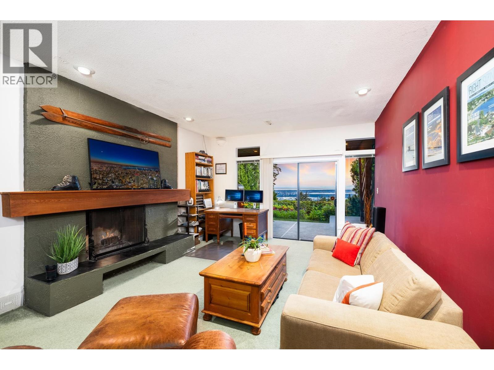 187 Rondoval Crescent, North Vancouver, British Columbia  V7N 2W6 - Photo 26 - R3106414