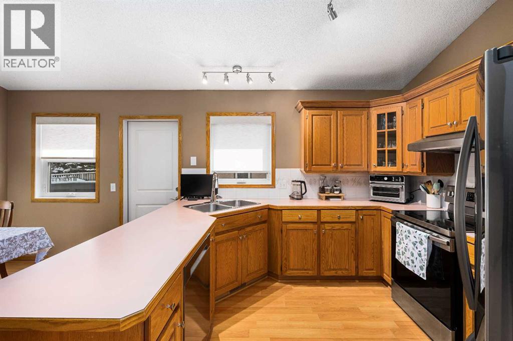 184 Sunmeadows Crescent Se, Calgary, Alberta  T2X 3H1 - Photo 10 - A2298313