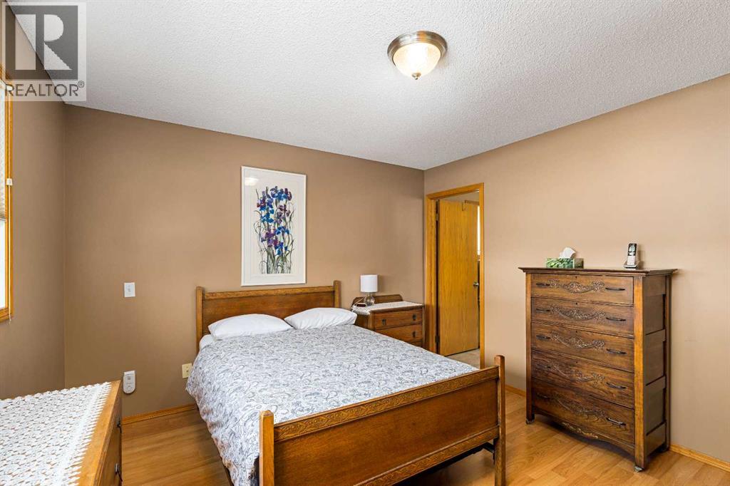 184 Sunmeadows Crescent Se, Calgary, Alberta  T2X 3H1 - Photo 14 - A2298313