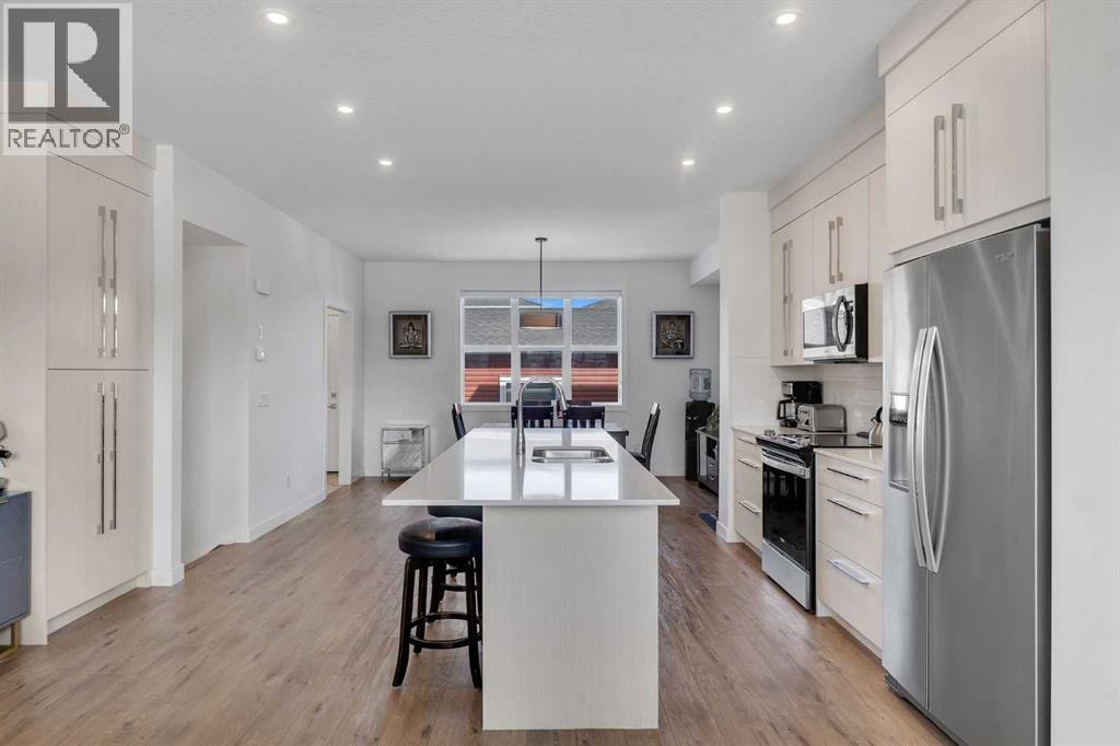 178 Dawson Way, Chestermere, Alberta  T1X 2R8 - Photo 9 - A2298727