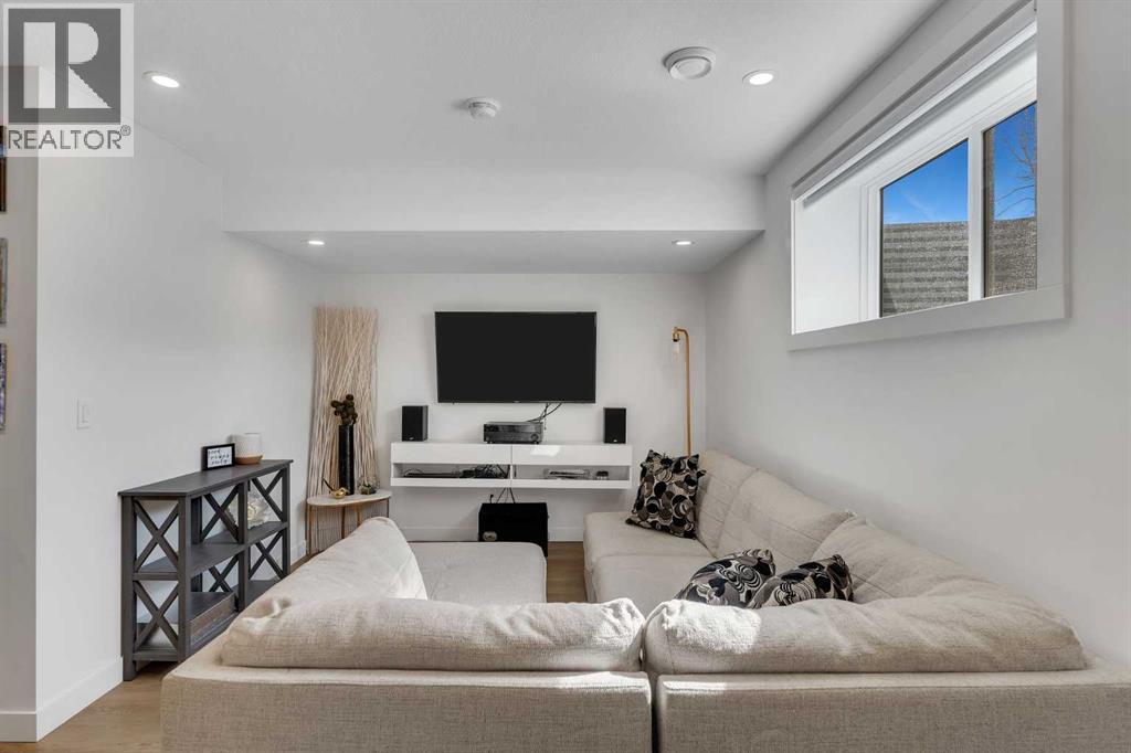 178 Dawson Way, Chestermere, Alberta  T1X 2R8 - Photo 29 - A2298727