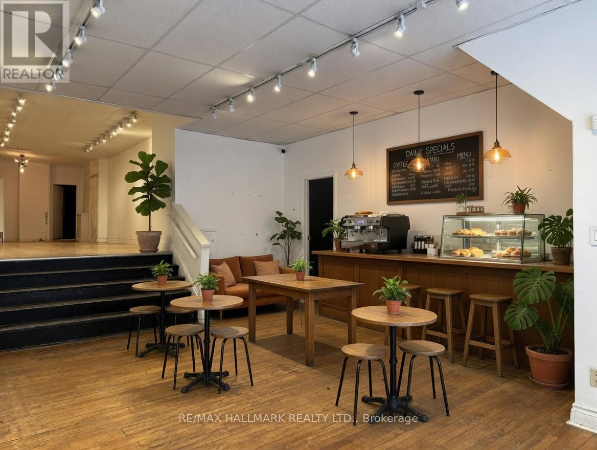 768 Queen Street E, Toronto, Ontario  M4M 1H4 - Photo 2 - E12956222