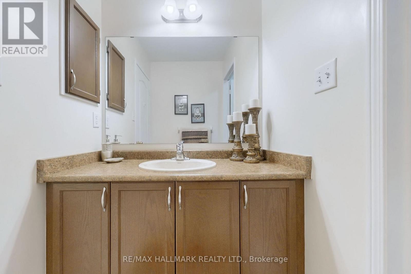 6 Blytheway Gate, Ajax, Ontario  L1T 0J5 - Photo 36 - E12956248