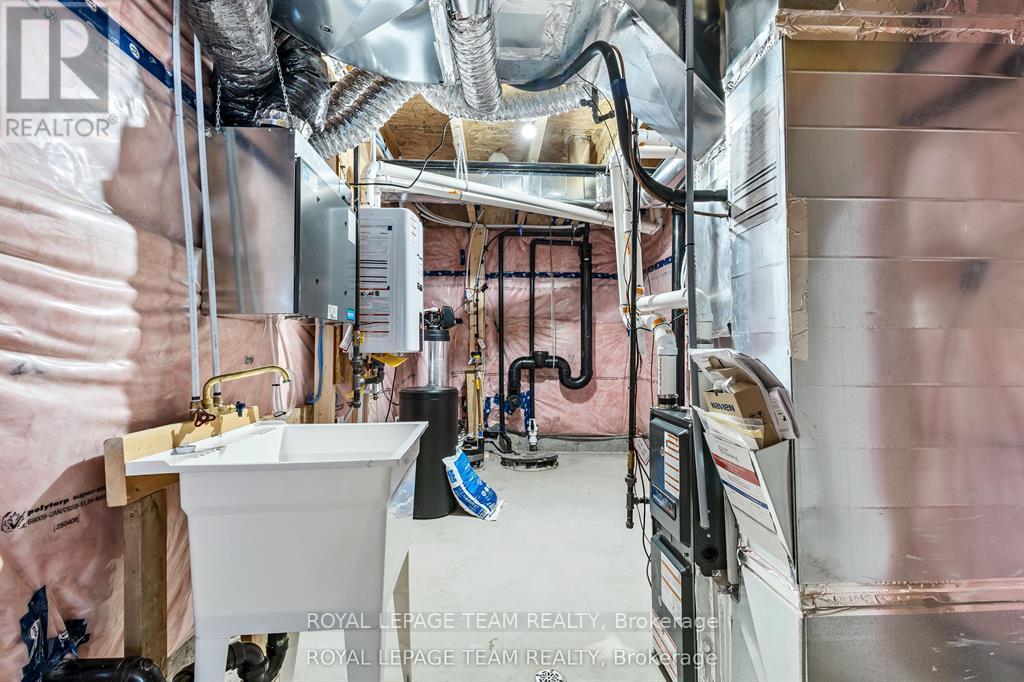 343 Cantering Drive, Ottawa, Ontario K0A 2Z0 - Photo 31 - X12956214