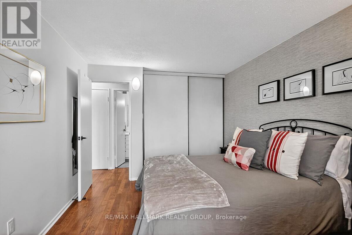 208 - 1081 Ambleside Drive, Ottawa, Ontario  K2B 8C8 - Photo 19 - X12956254