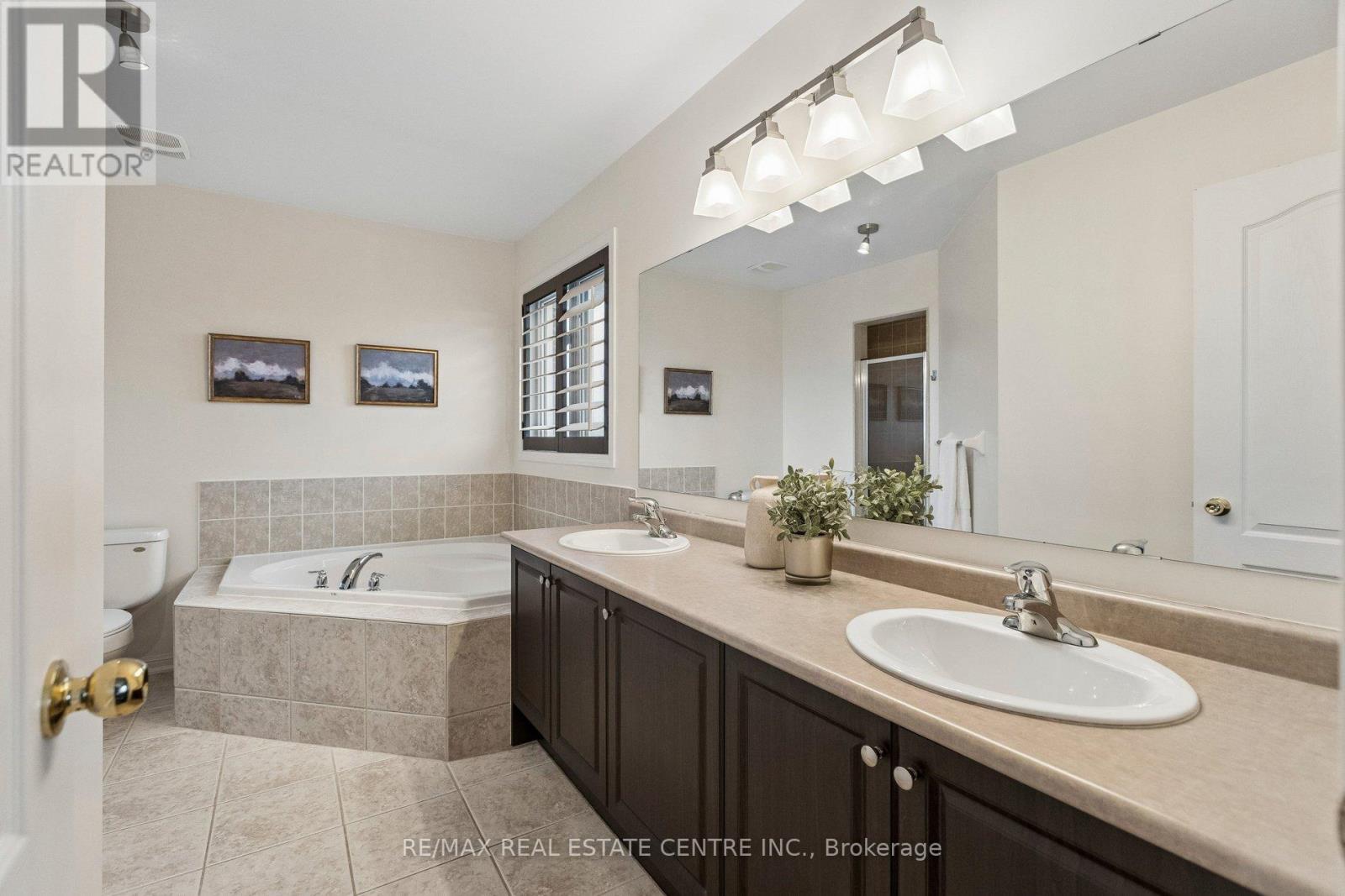 700 Caldwell Crescent, Milton, Ontario  L9T 0H6 - Photo 30 - W12956200