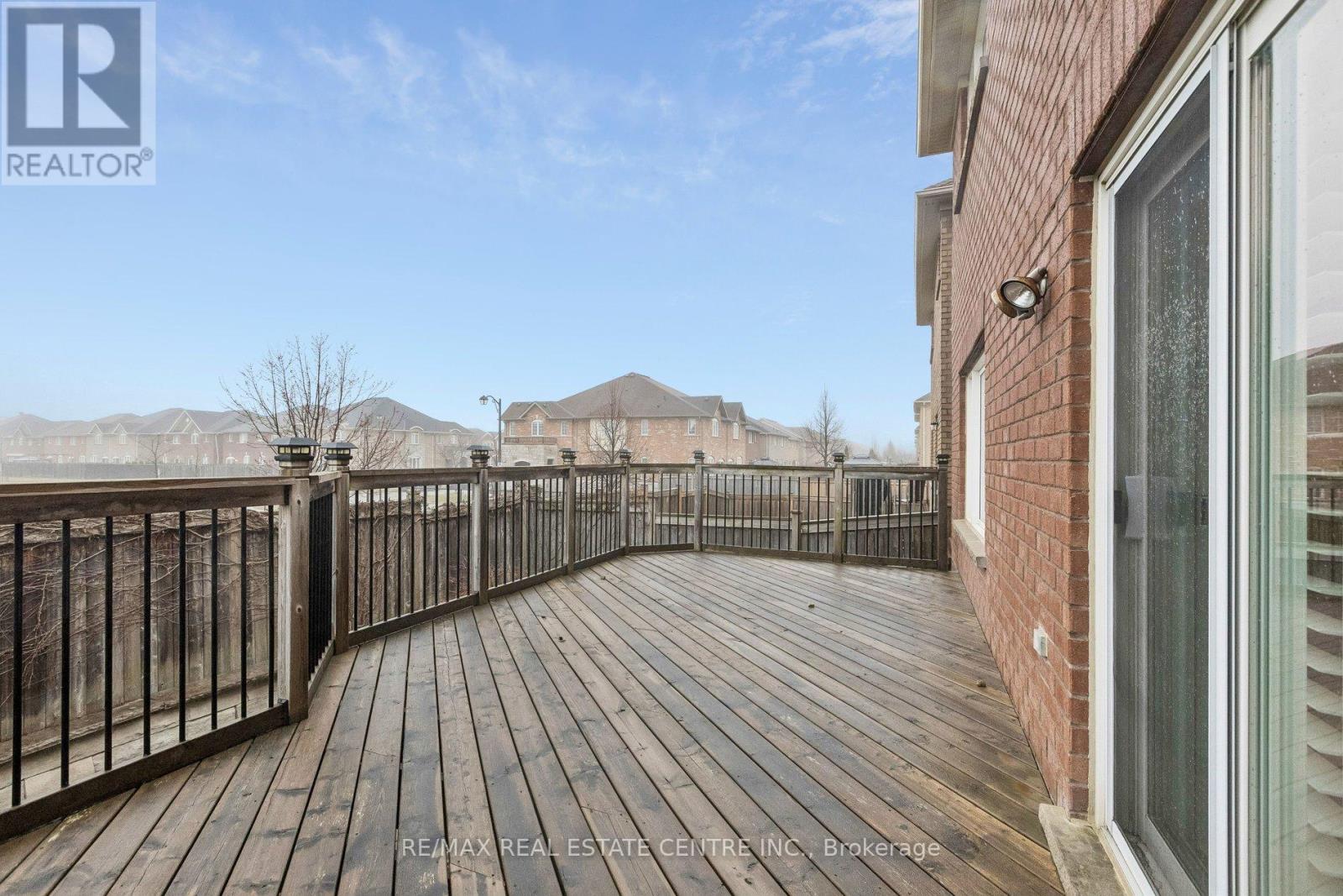 700 Caldwell Crescent, Milton, Ontario  L9T 0H6 - Photo 45 - W12956200