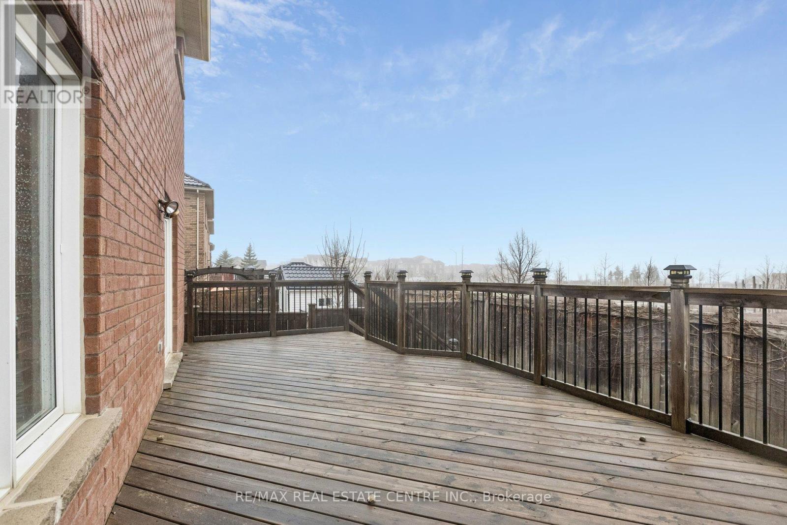 700 Caldwell Crescent, Milton, Ontario  L9T 0H6 - Photo 46 - W12956200