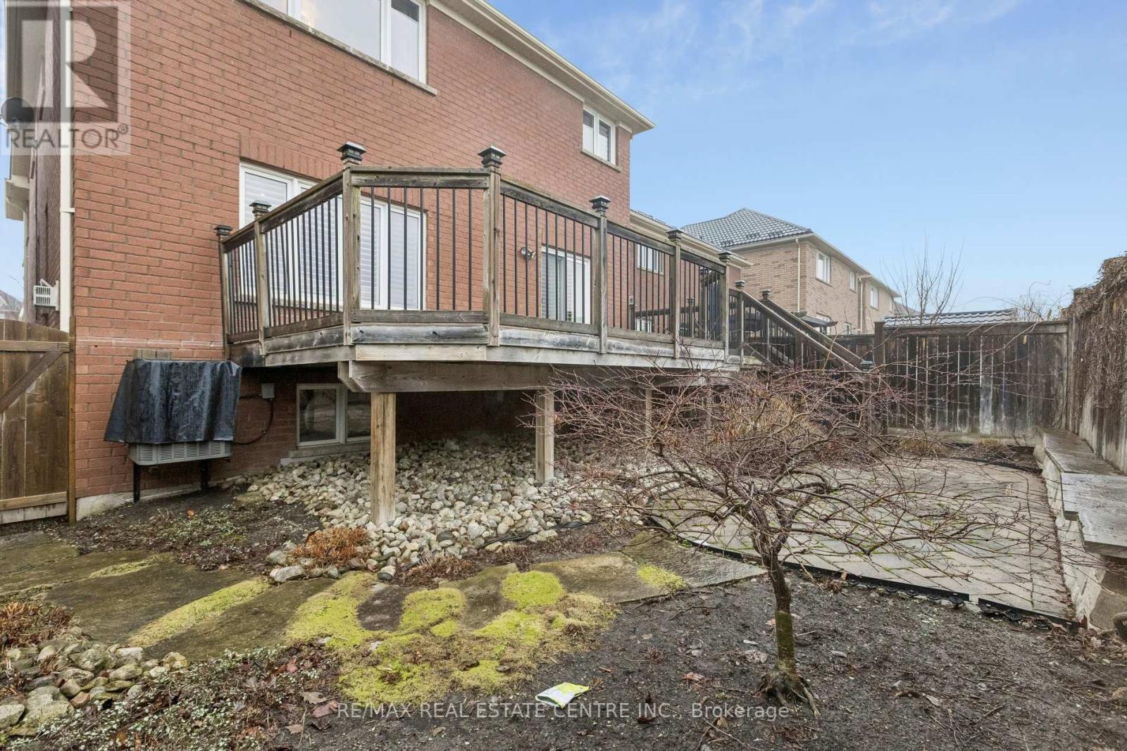 700 Caldwell Crescent, Milton, Ontario  L9T 0H6 - Photo 48 - W12956200
