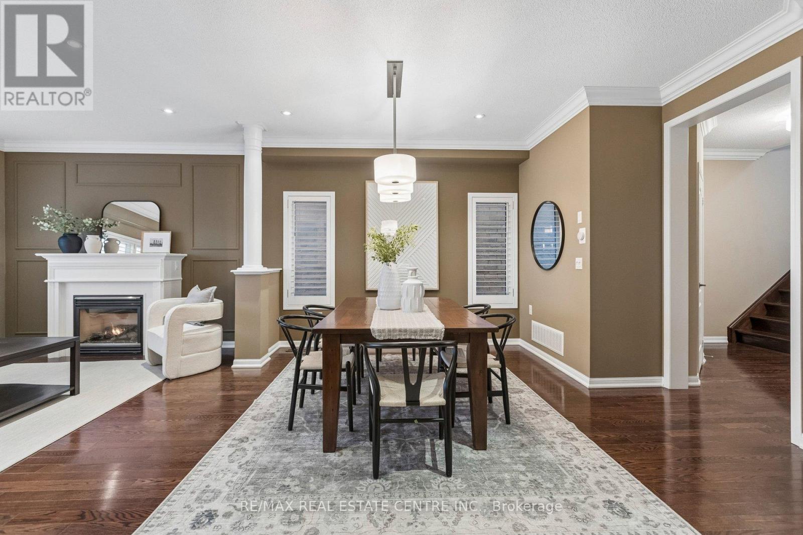 700 Caldwell Crescent, Milton, Ontario  L9T 0H6 - Photo 5 - W12956200