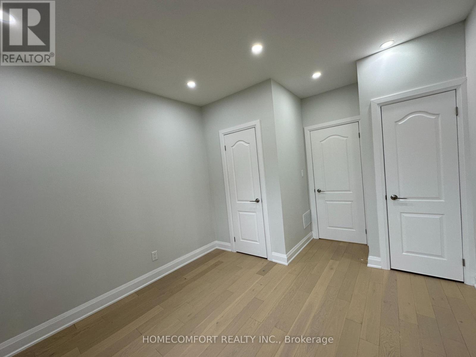 Main Floor - 211 Osler Street, Toronto, Ontario  M6N 2Z2 - Photo 18 - W12956210