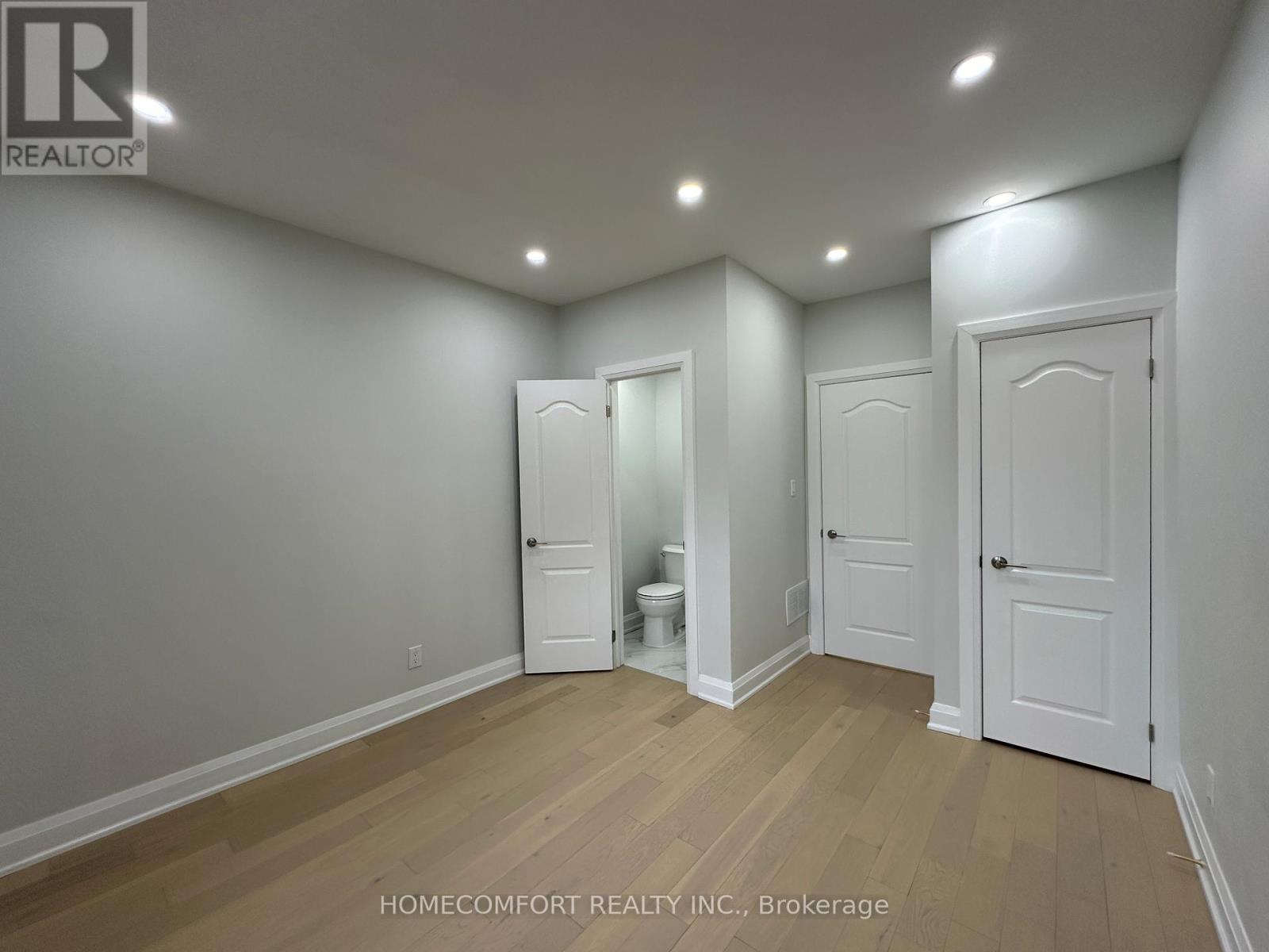 Main Floor - 211 Osler Street, Toronto, Ontario  M6N 2Z2 - Photo 19 - W12956210