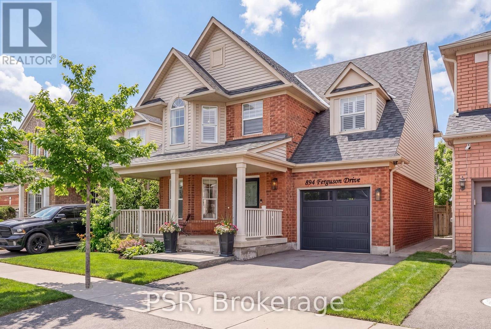 894 Ferguson Drive, Milton, Ontario  L6T 6V9 - Photo 2 - W12956218