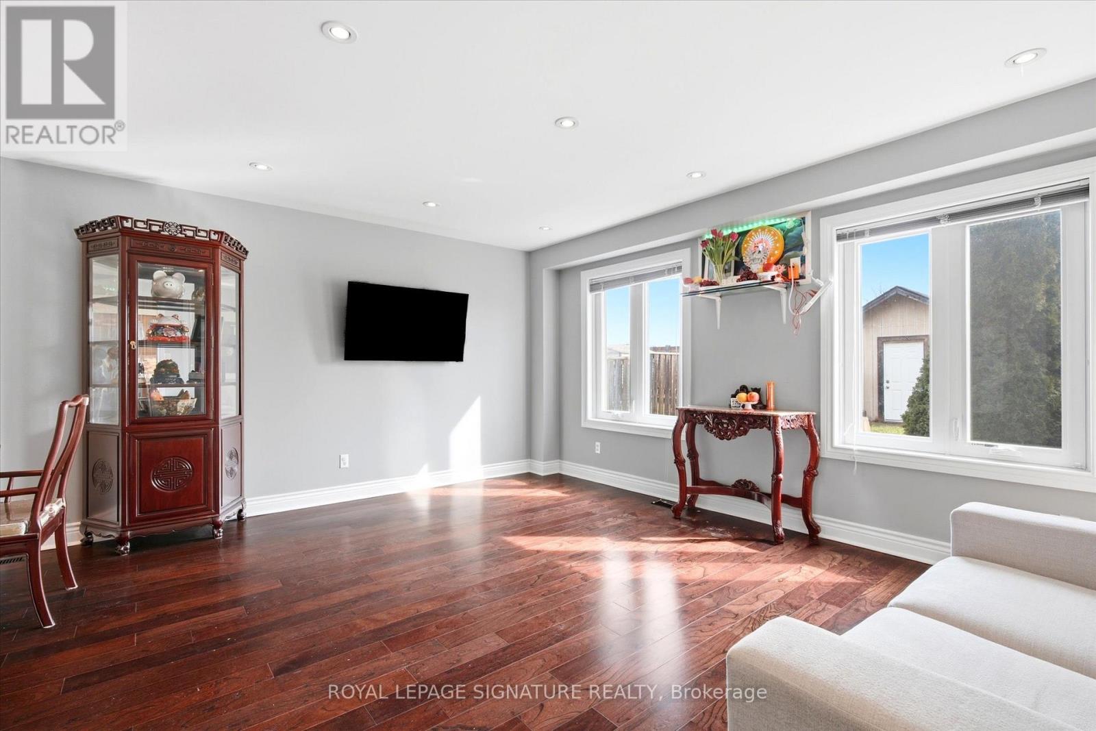 85 Vivians Crescent, Brampton, Ontario  L6Y 4V2 - Photo 7 - W12956228