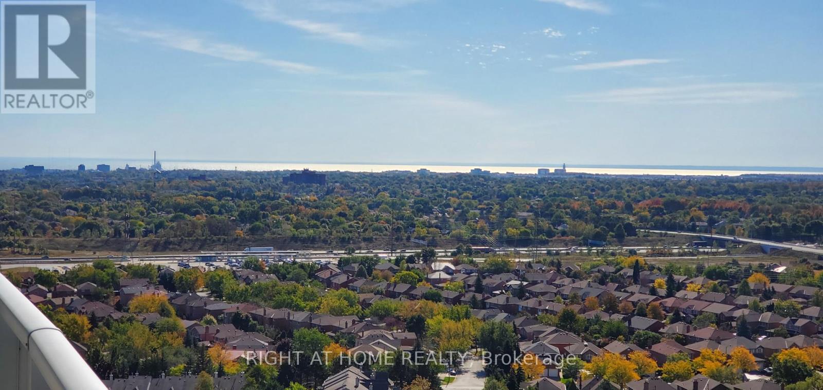 1901 - 2520 Eglinton Avenue W, Mississauga, Ontario  L5M 0Y4 - Photo 14 - W12956250