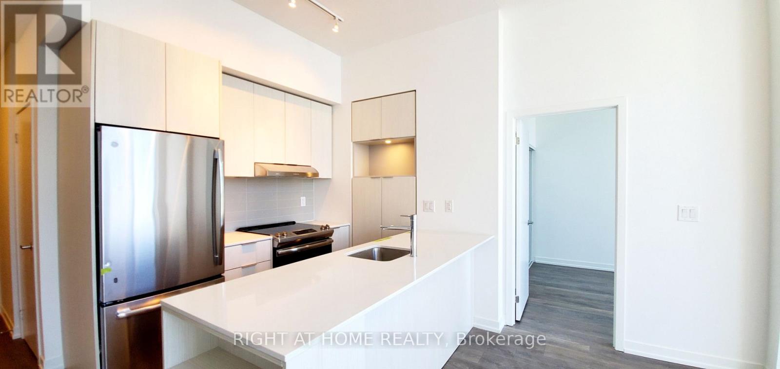 1901 - 2520 Eglinton Avenue W, Mississauga, Ontario  L5M 0Y4 - Photo 40 - W12956250