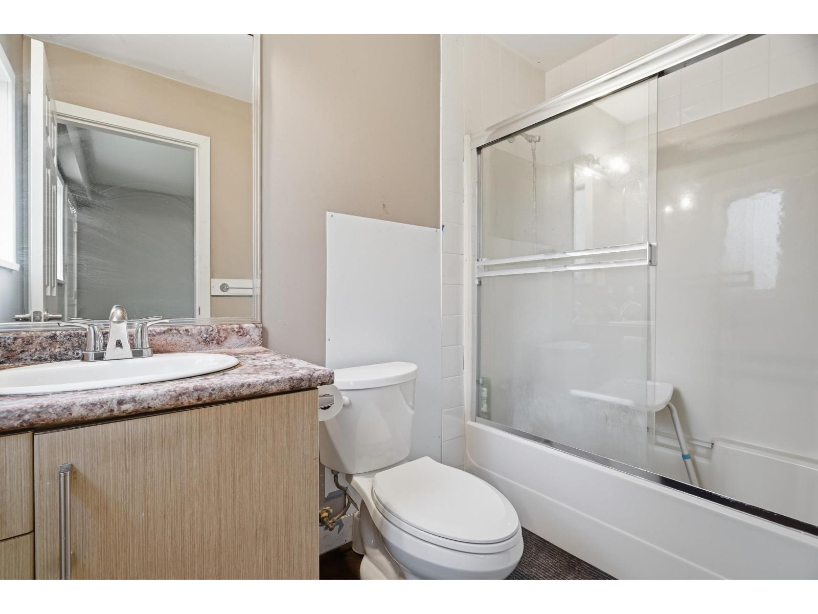 2890 202 Street, Langley, British Columbia  V2Z 2B9 - Photo 24 - R3106614