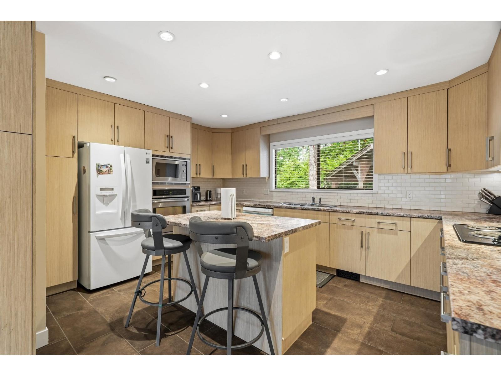 2890 202 Street, Langley, British Columbia  V2Z 2B9 - Photo 14 - R3106614