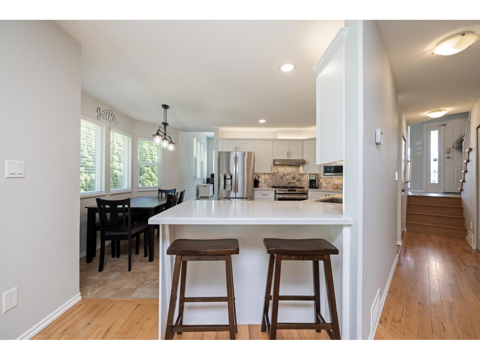 45257 Raven Place, Sardis West Vedder, Chilliwack, British Columbia  V2R 2X1 - Photo 8 - R3077204