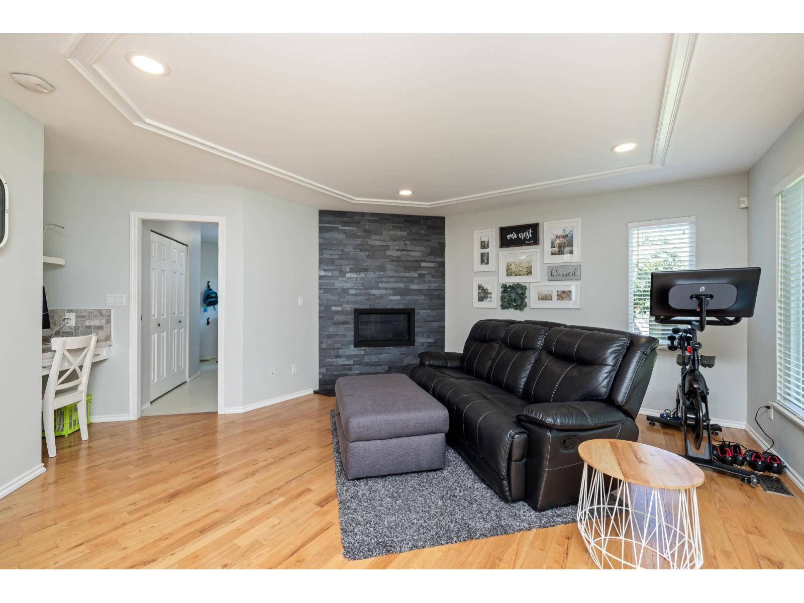 45257 Raven Place, Sardis West Vedder, Chilliwack, British Columbia  V2R 2X1 - Photo 11 - R3077204