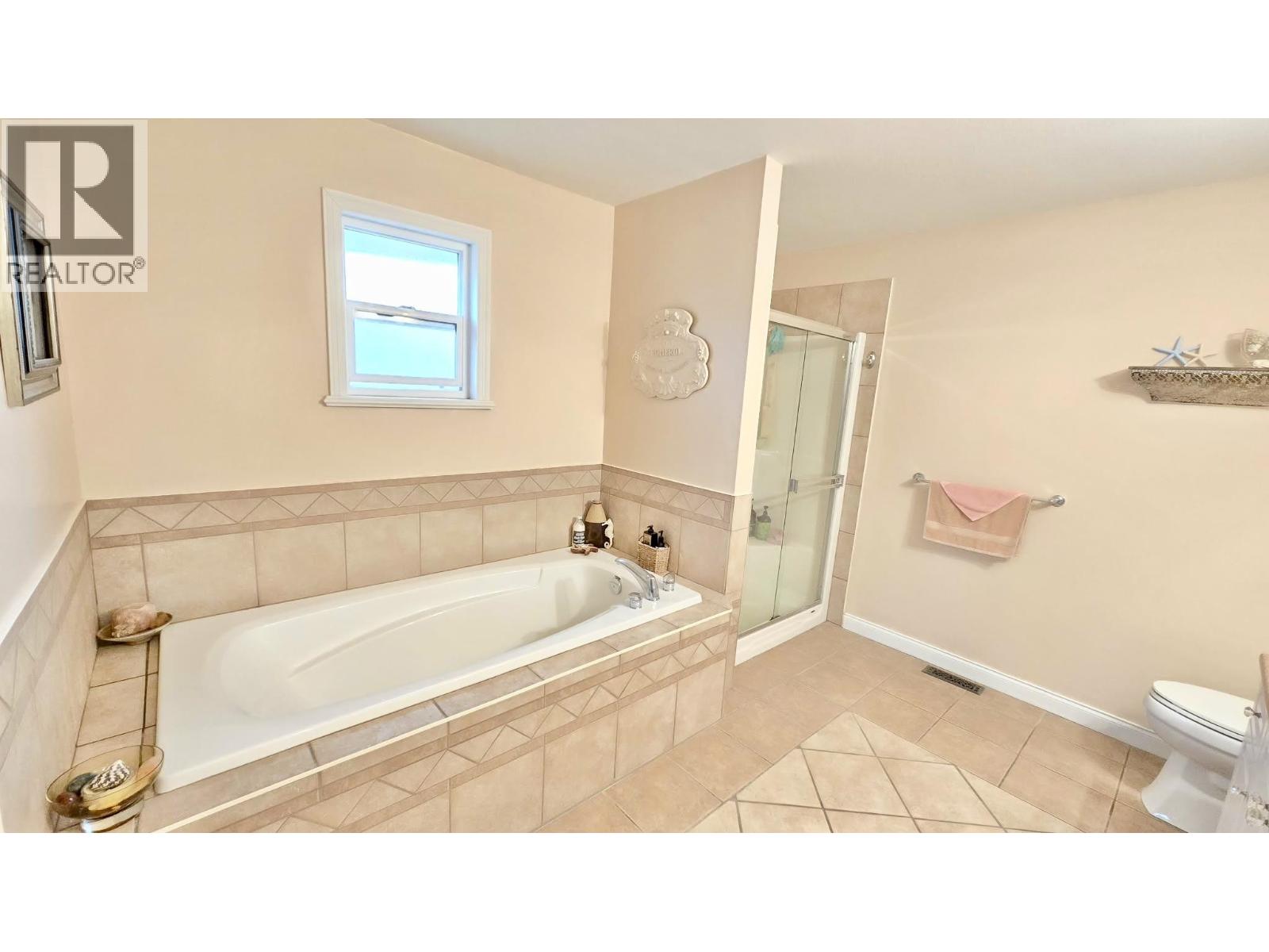 116 21868 Lougheed Highway, Maple Ridge, British Columbia  V2X 2S4 - Photo 15 - R3096970