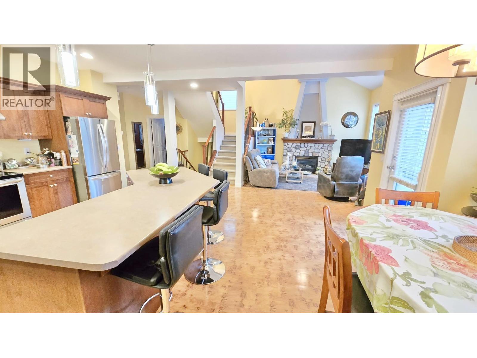 116 21868 Lougheed Highway, Maple Ridge, British Columbia  V2X 2S4 - Photo 4 - R3096970