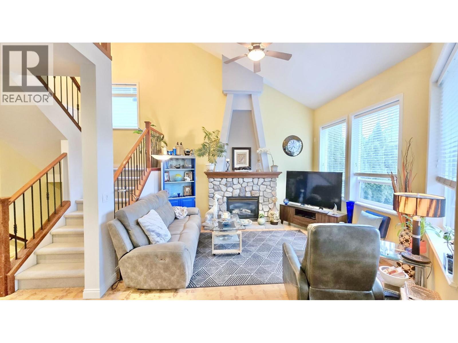 116 21868 Lougheed Highway, Maple Ridge, British Columbia  V2X 2S4 - Photo 6 - R3096970