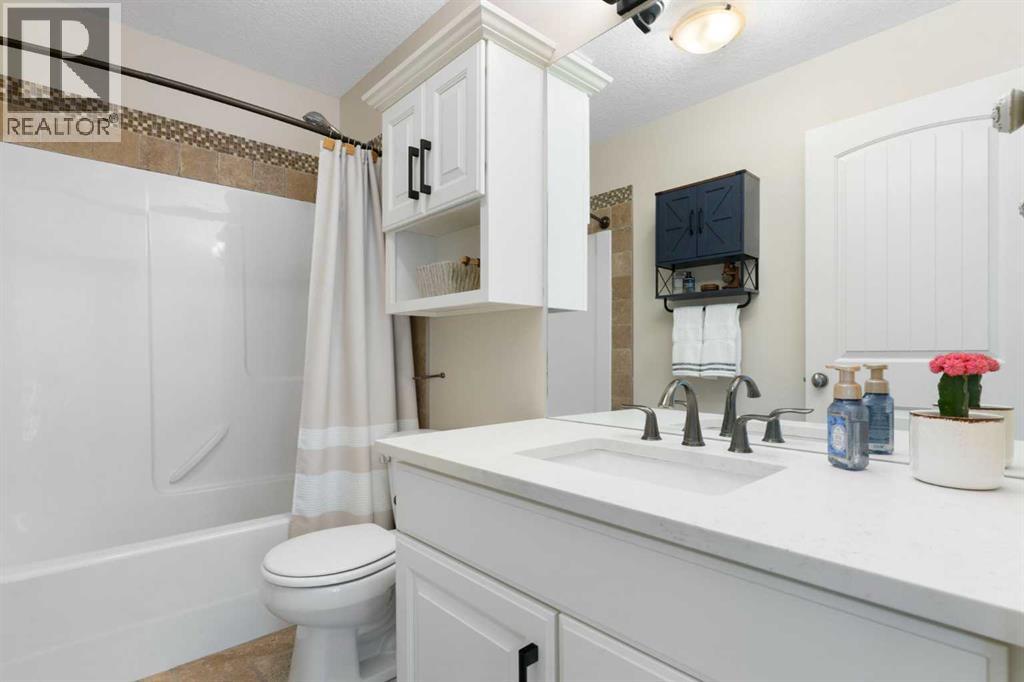 295 Coopers Hill Sw, Airdrie, Alberta  T4B 0R9 - Photo 29 - A2292805