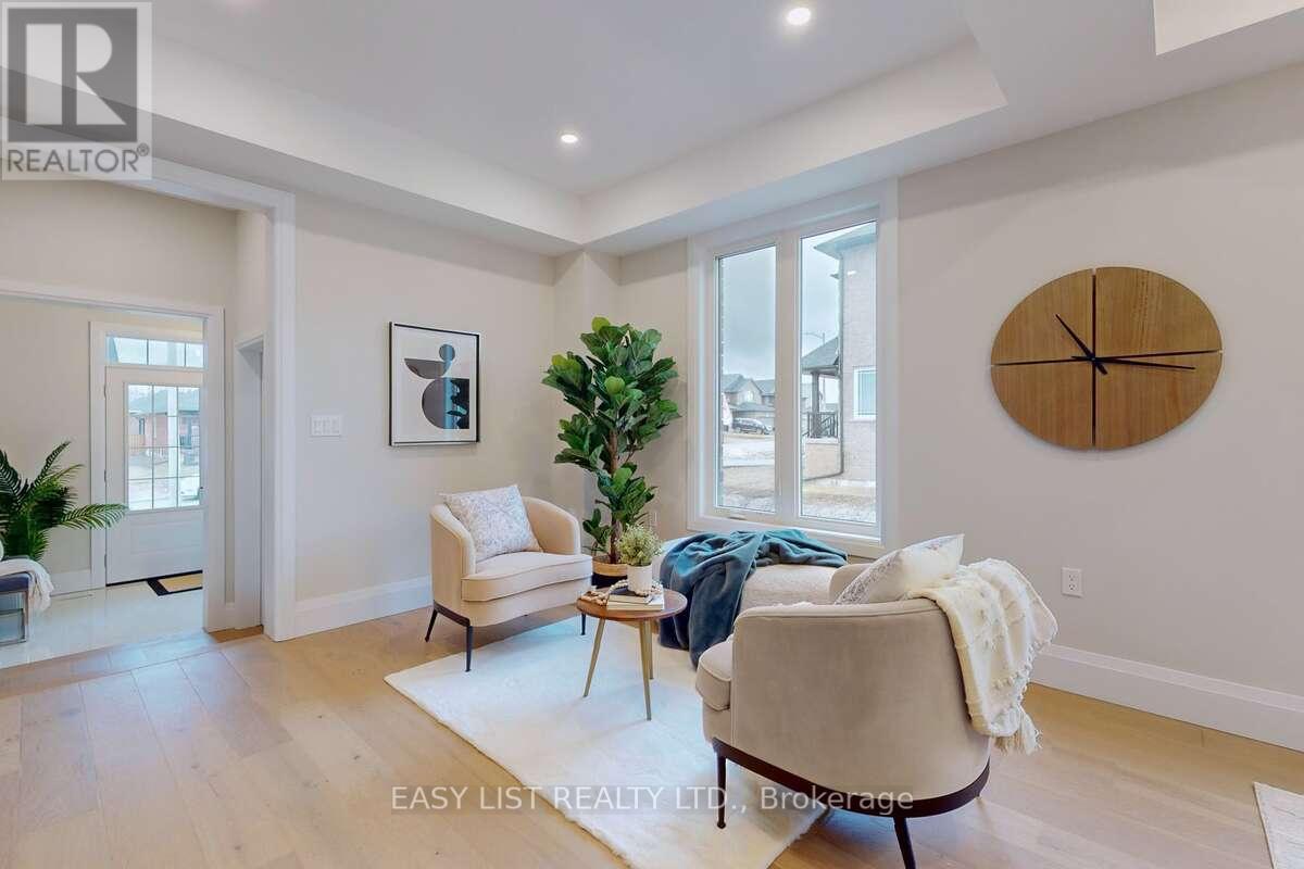 62 York Drive, Peterborough, Ontario  K9K 0H8 - Photo 5 - X12956196