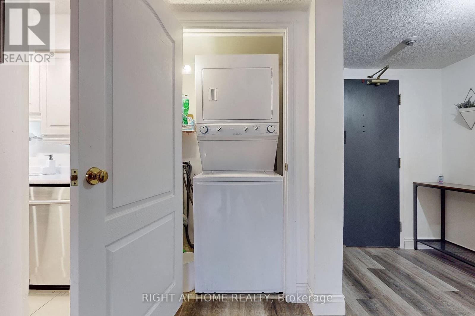 403 - 688 Preston Parkway, Cambridge, Ontario  N3H 5K6 - Photo 11 - X12956246