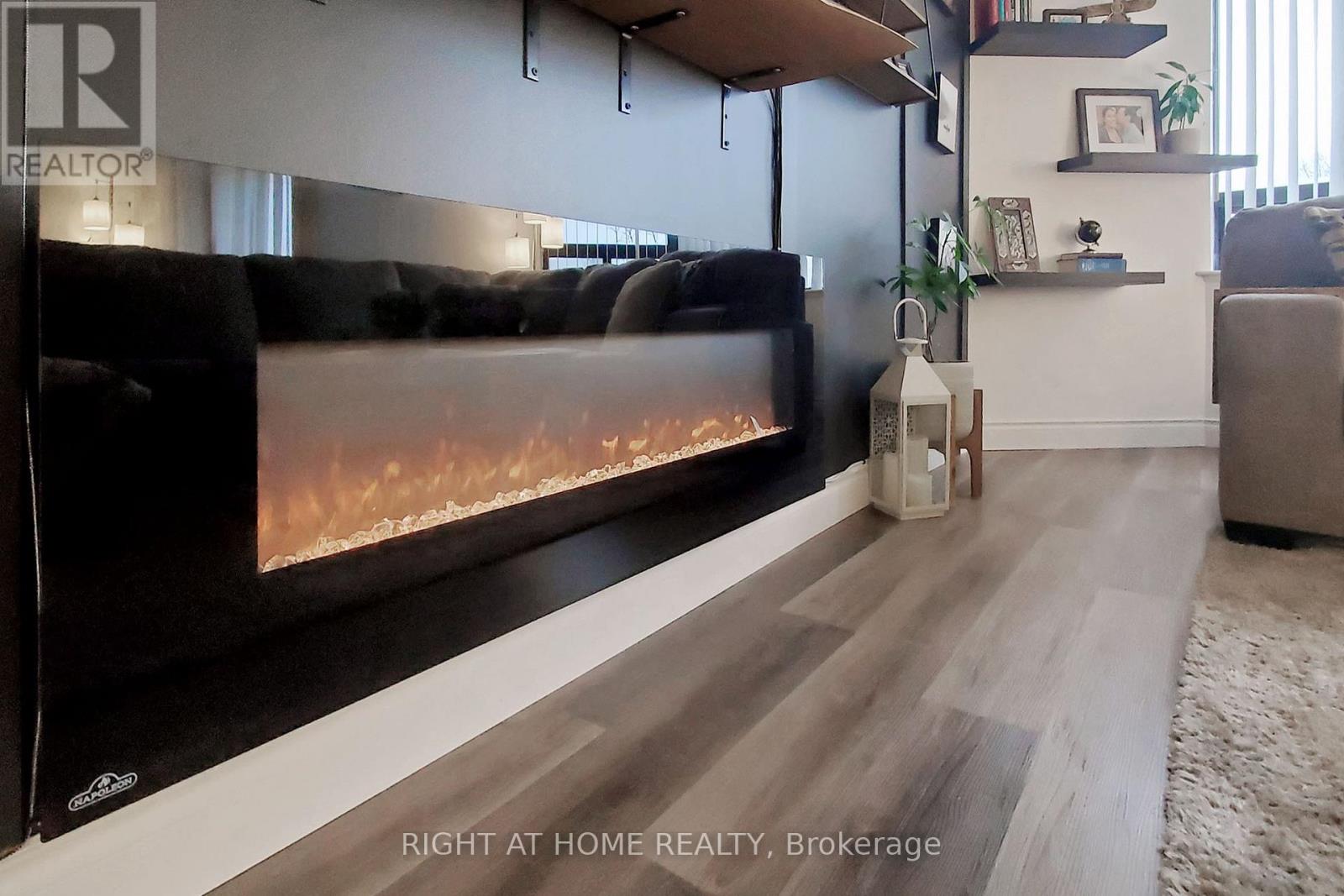 403 - 688 Preston Parkway, Cambridge, Ontario  N3H 5K6 - Photo 4 - X12956246