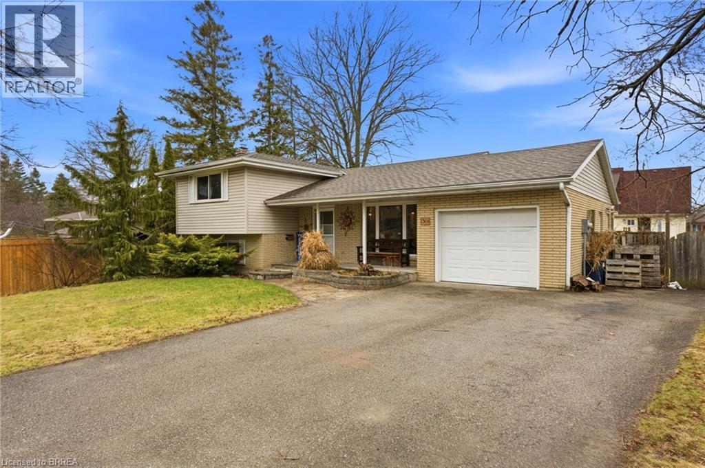 30 Magnolia Street, Brantford, Ontario  N3R 1P8 - Photo 3 - 40816745