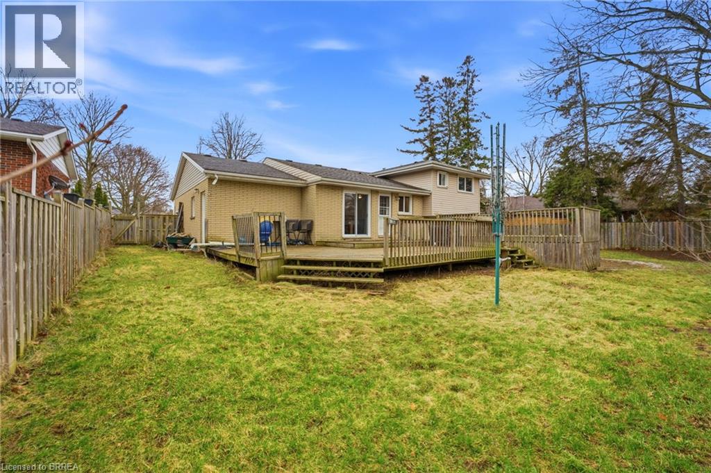 30 Magnolia Street, Brantford, Ontario  N3R 1P8 - Photo 32 - 40816745