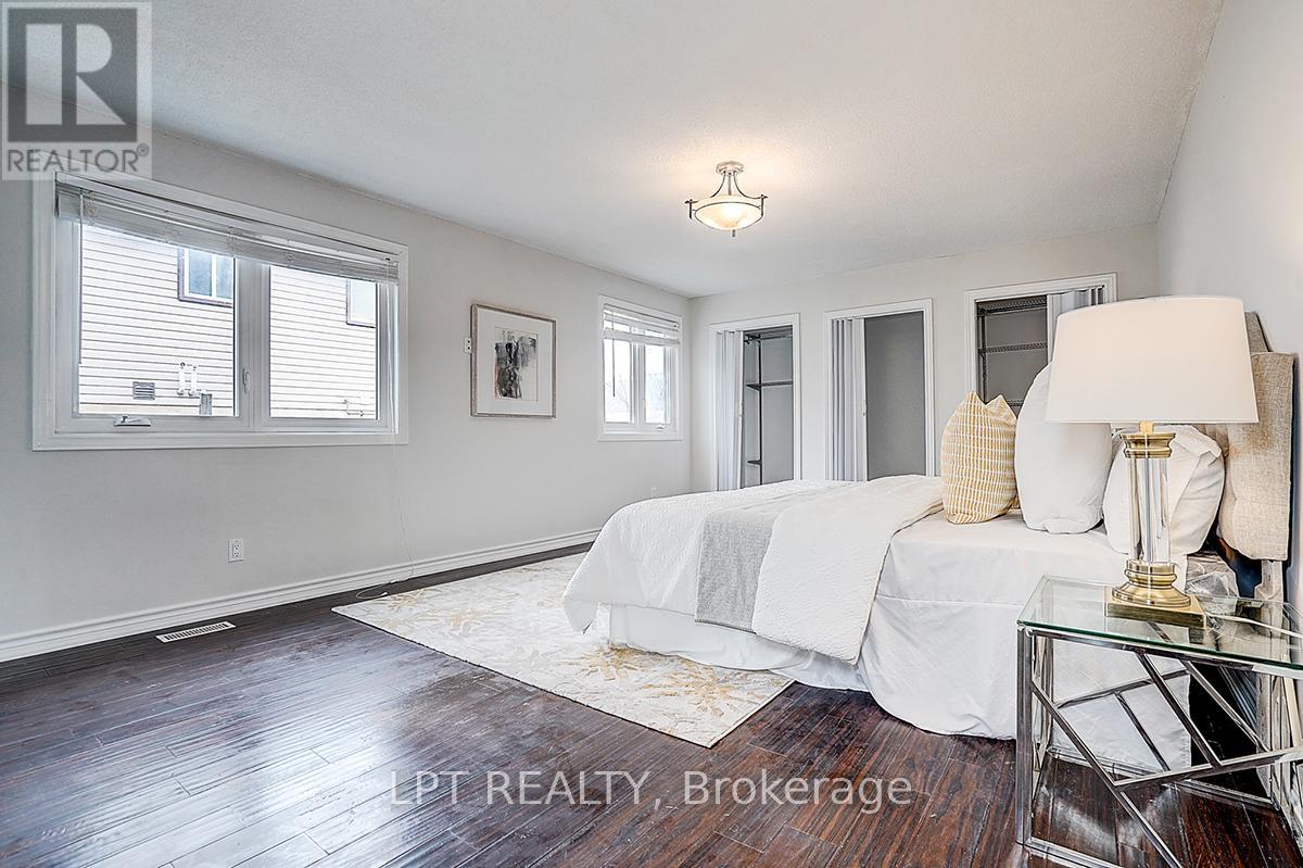 194 South Channel Drive, Georgina, Ontario  L4P 2N3 - Photo 25 - N12938166