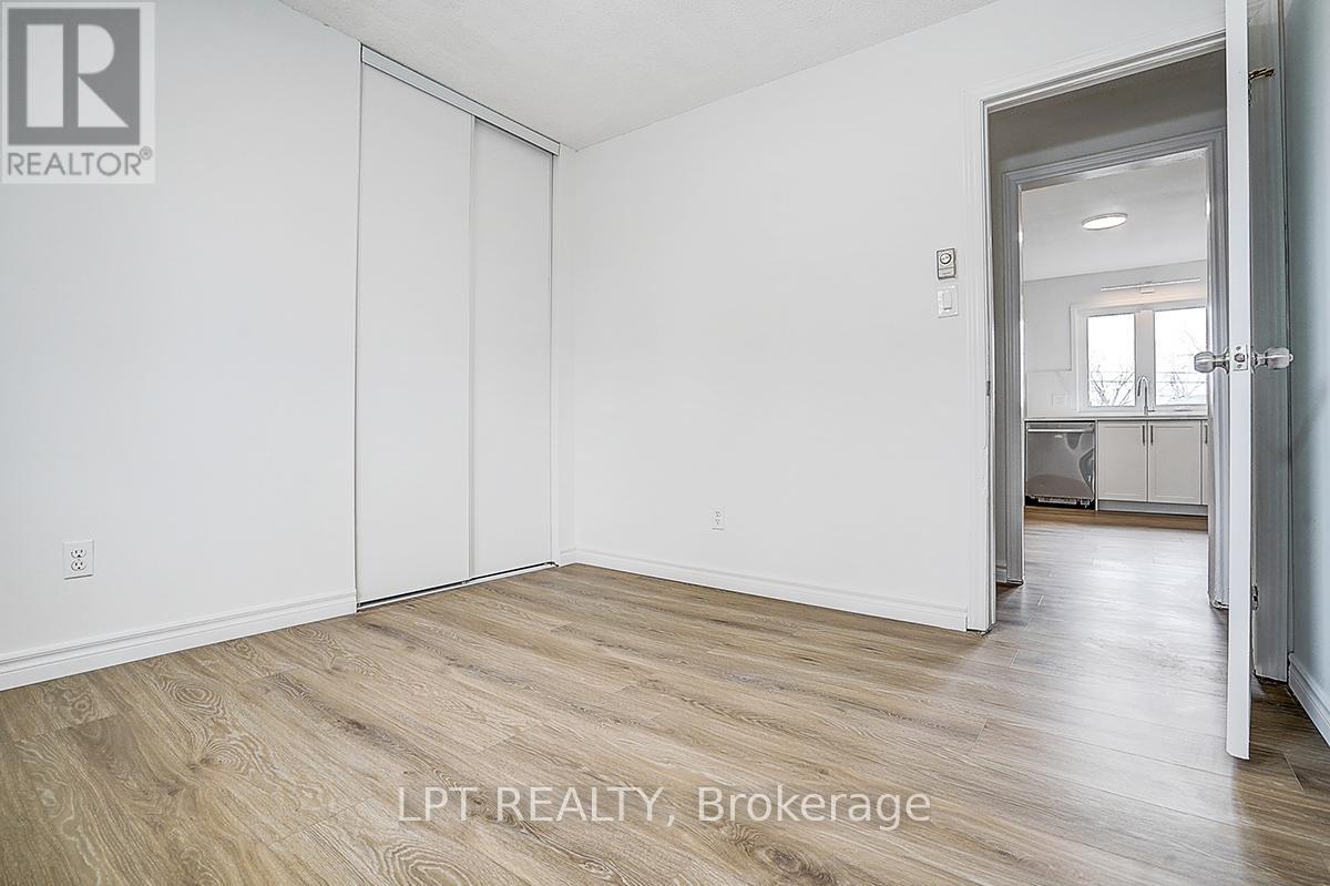 194 South Channel Drive, Georgina, Ontario  L4P 2N3 - Photo 45 - N12938166