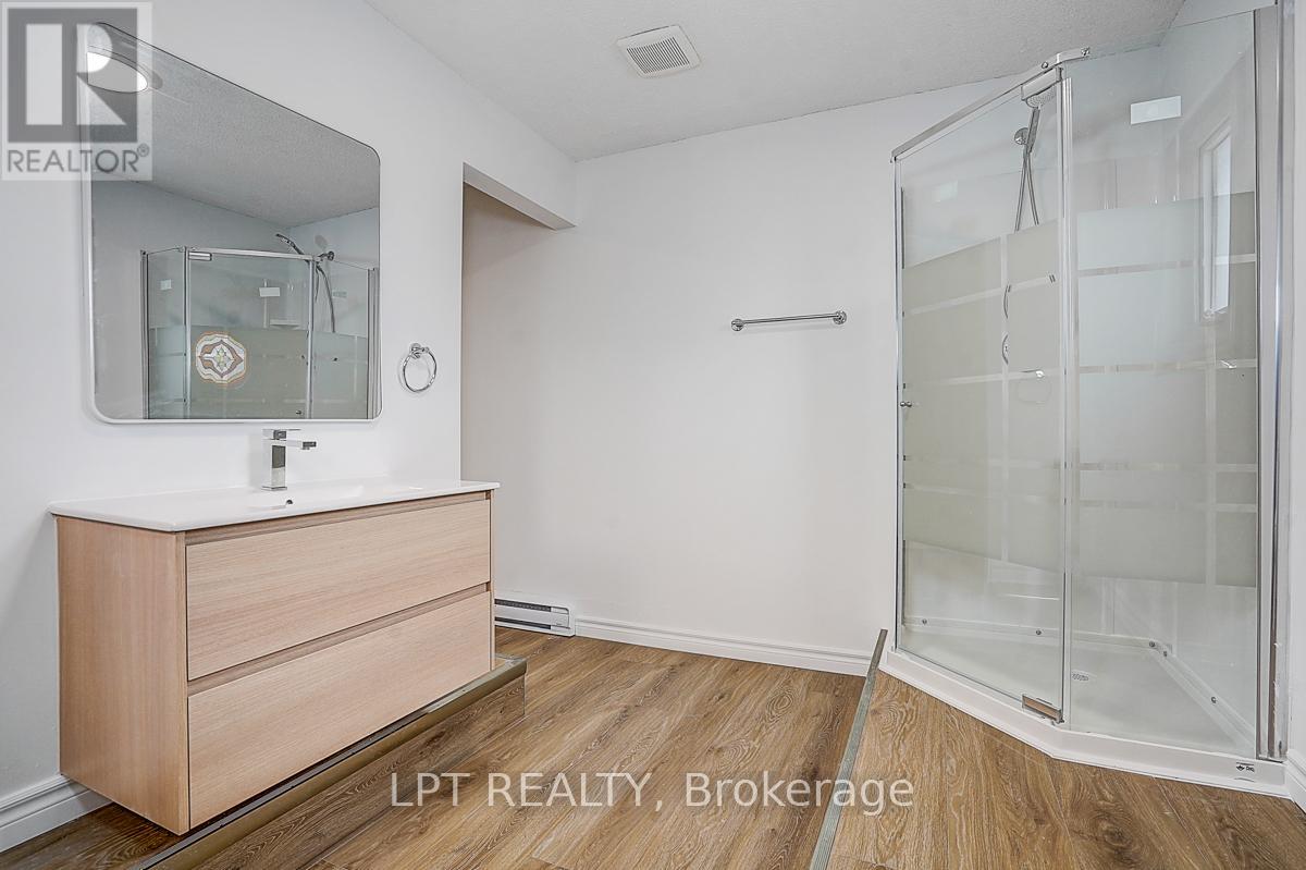 194 South Channel Drive, Georgina, Ontario  L4P 2N3 - Photo 41 - N12938166