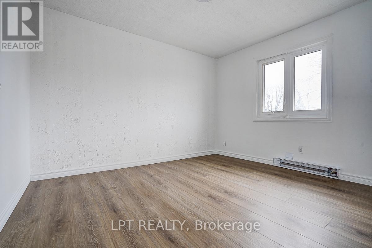 194 South Channel Drive, Georgina, Ontario  L4P 2N3 - Photo 42 - N12938166