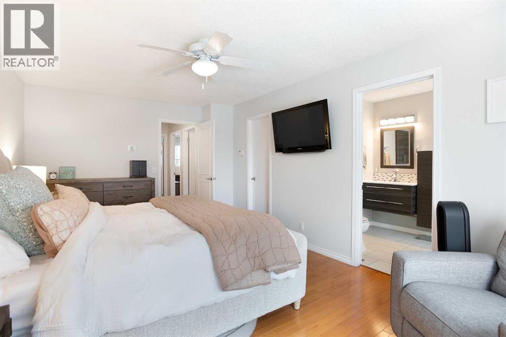 16 Suncanyon Park SE, Calgary, Alberta  T2X 2Z4 - Photo 32 - A2298676