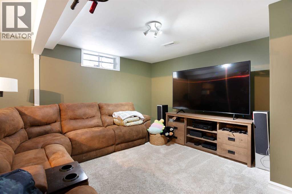 16 Suncanyon Park SE, Calgary, Alberta  T2X 2Z4 - Photo 42 - A2298676