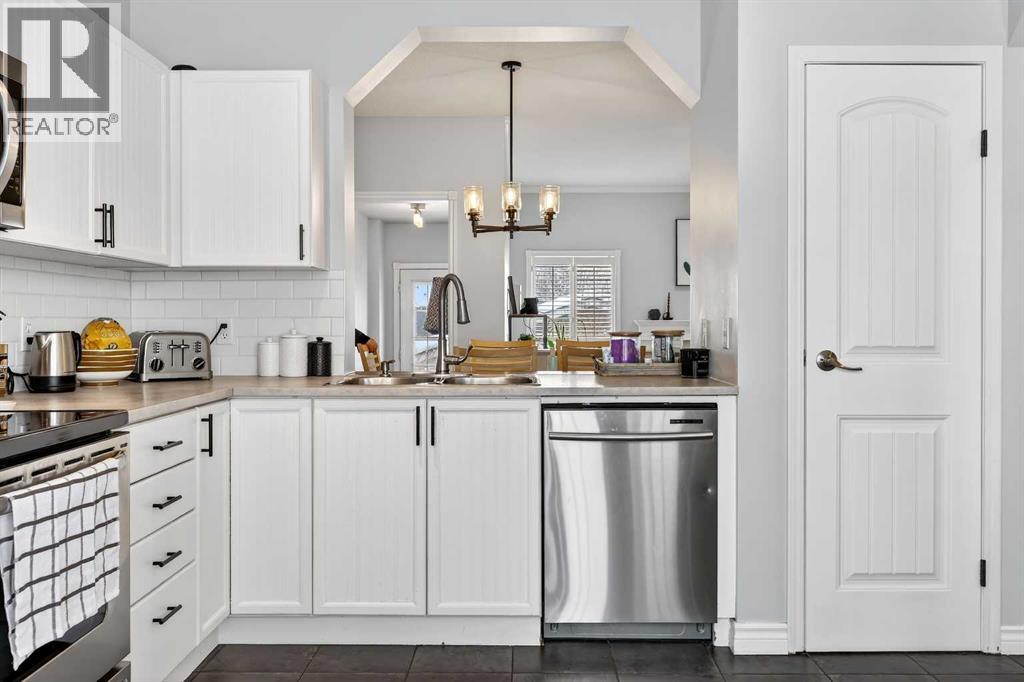 10796 Hidden Valley Drive NW, Calgary, Alberta  T3A 5H6 - Photo 16 - A2297888