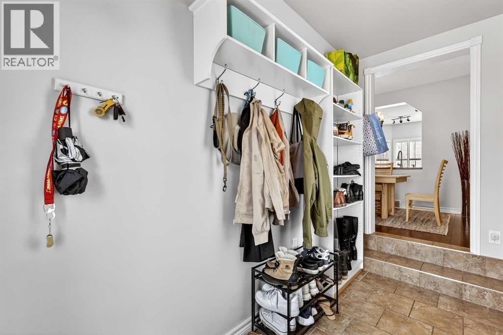 10796 Hidden Valley Drive NW, Calgary, Alberta  T3A 5H6 - Photo 25 - A2297888