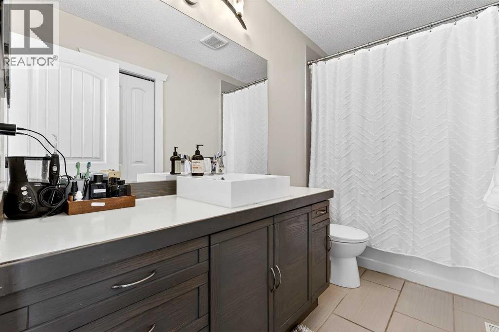 10796 Hidden Valley Drive NW, Calgary, Alberta  T3A 5H6 - Photo 36 - A2297888