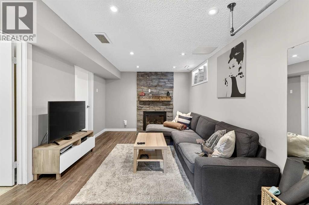 10796 Hidden Valley Drive NW, Calgary, Alberta  T3A 5H6 - Photo 43 - A2297888