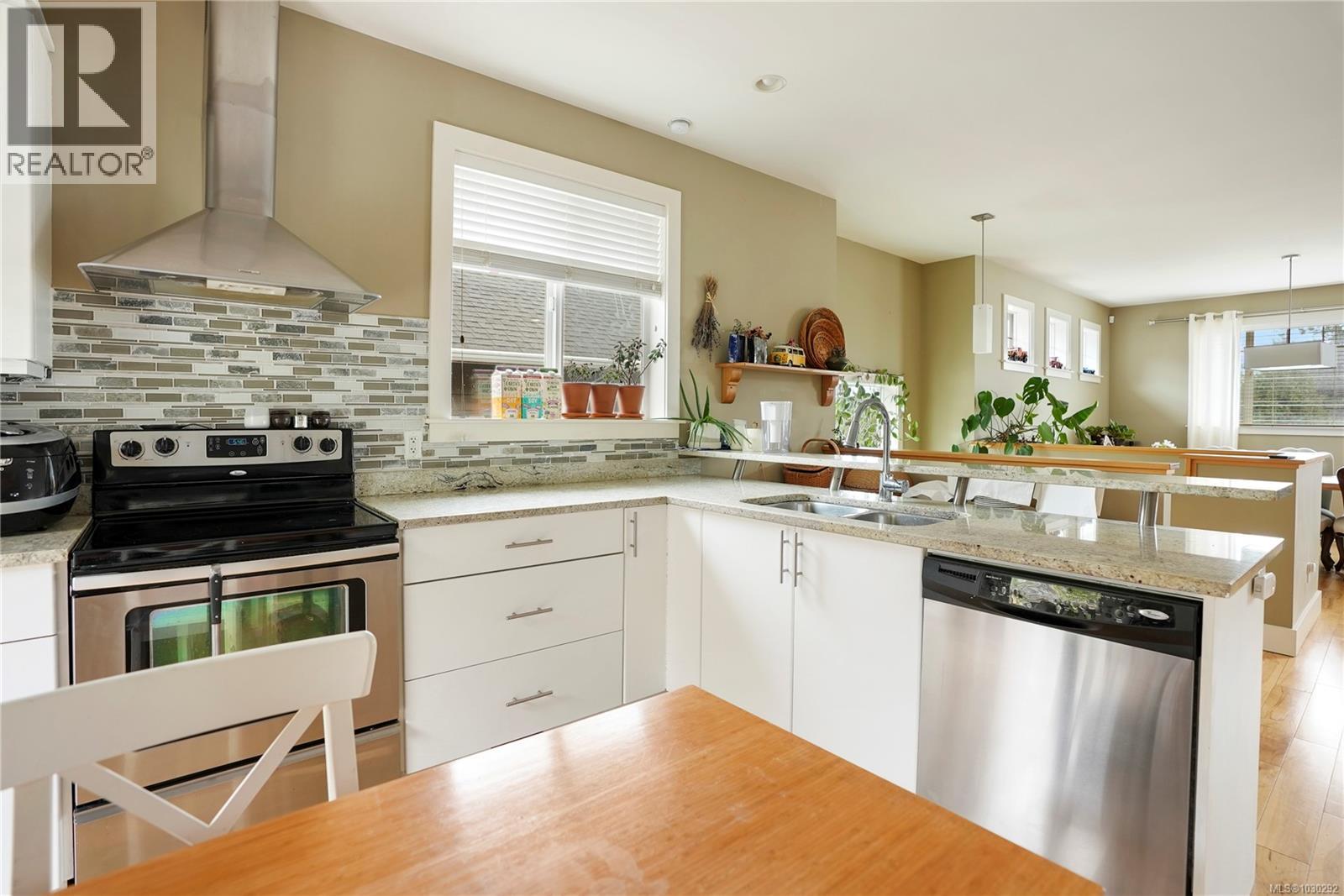 6978 Brailsford Pl, Sooke, British Columbia  V9Z 1J7 - Photo 12 - 1030292