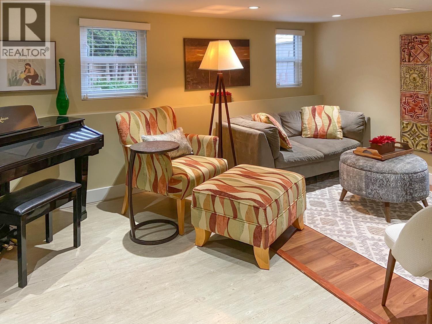 925 E 19th Avenue, Vancouver, British Columbia  V5V 1K8 - Photo 30 - R3105554