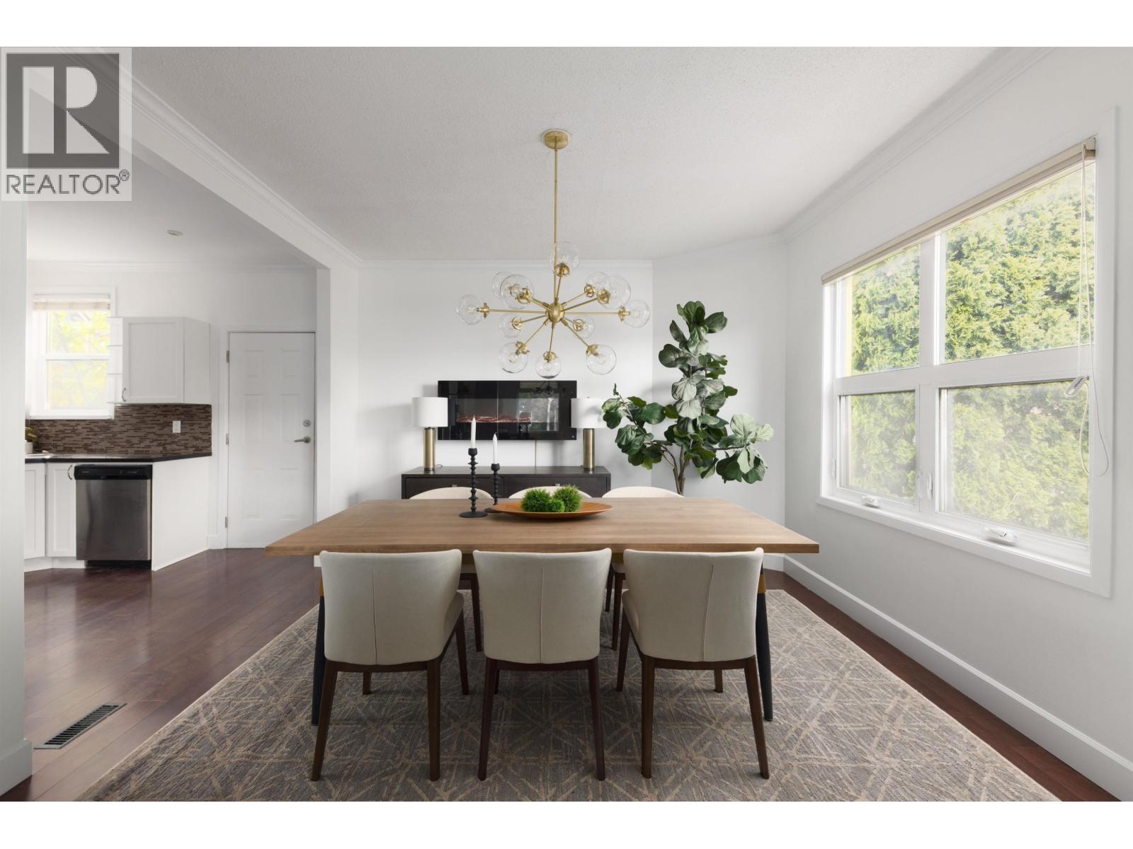 925 E 19th Avenue, Vancouver, British Columbia  V5V 1K8 - Photo 9 - R3105554